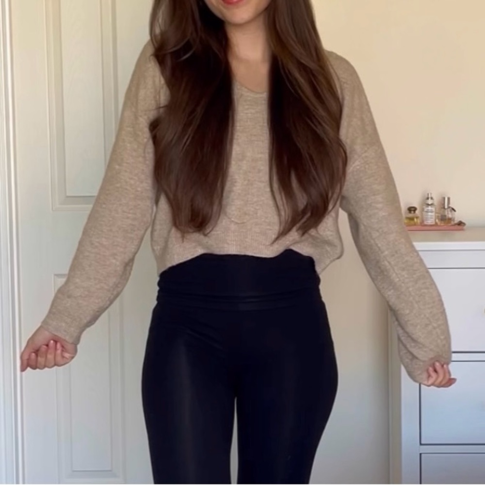 H&M| sweater